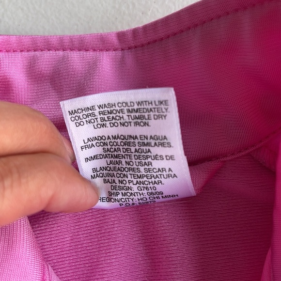 Like New Adidas Pink zip up jacket 9 months - Picture 4 of 7